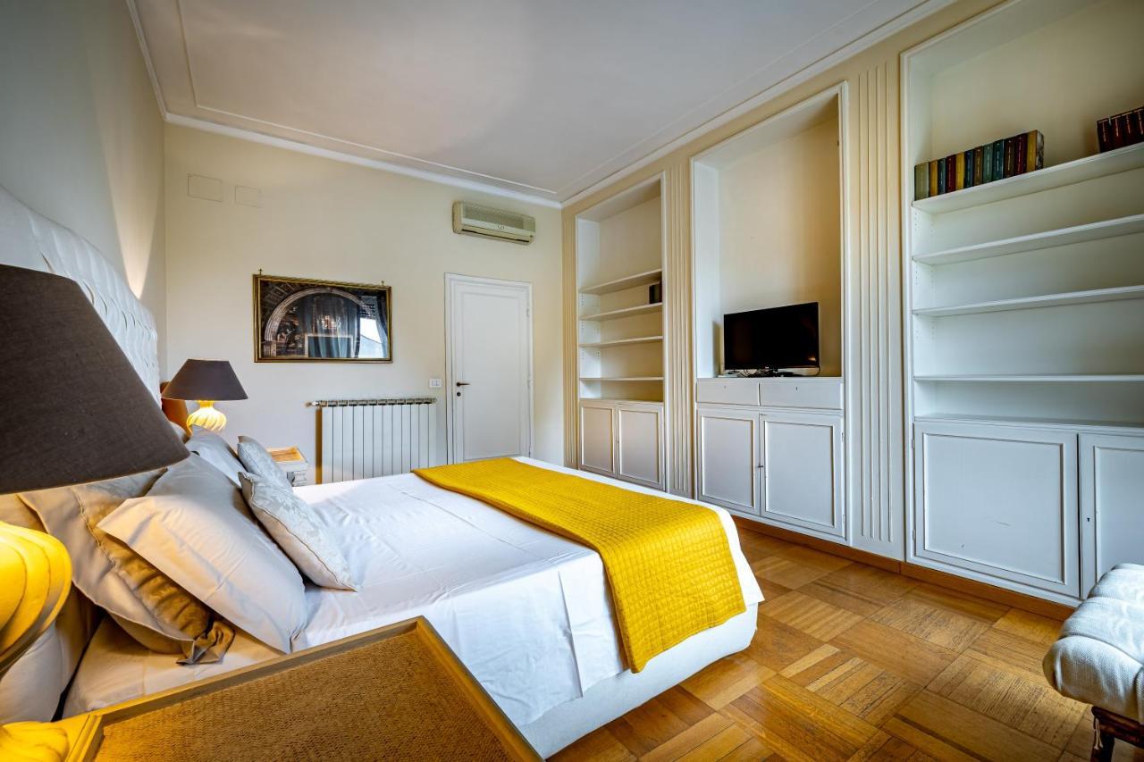 Yid D'Azeglio Luxury Apartment With Parking フィレンツェ エクステリア 写真