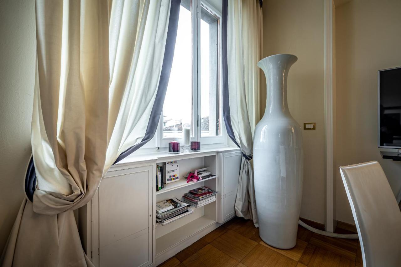 Yid D'Azeglio Luxury Apartment With Parking フィレンツェ エクステリア 写真