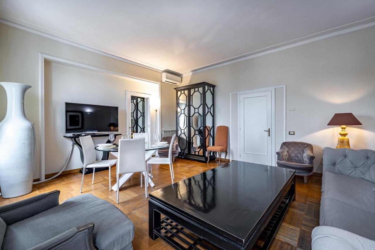 Yid D'Azeglio Luxury Apartment With Parking フィレンツェ エクステリア 写真